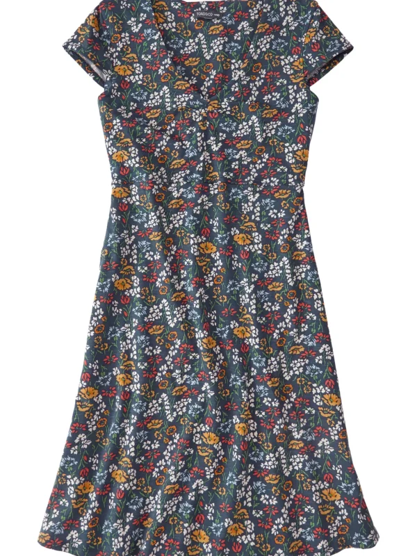 Amelia Short Sleeve Dress>Title Nine Fashion