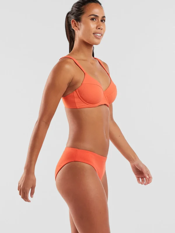 Bodacious 2.0 Underwire Bikini Top - Solid Ribbed>Title Nine Best Sale