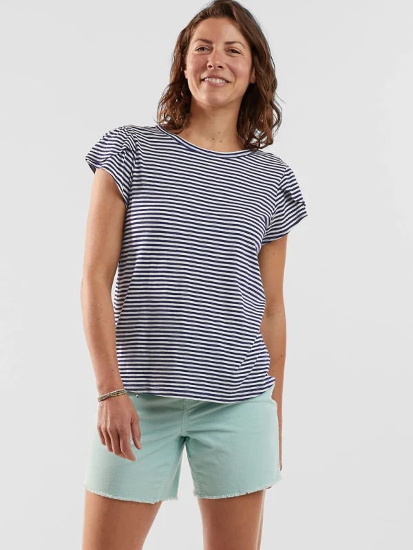 Daydream Tee>Title Nine Shop