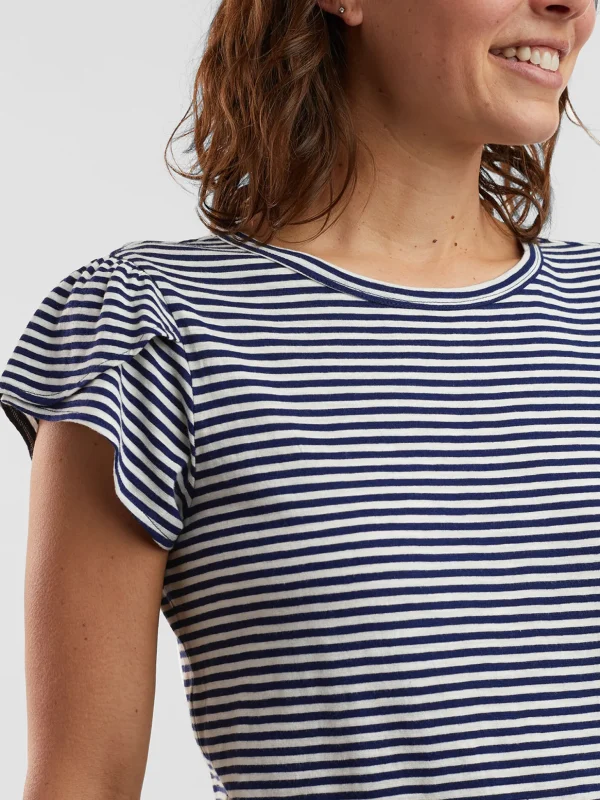 Daydream Tee>Title Nine Shop