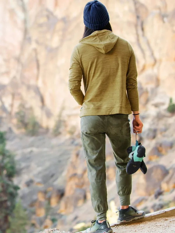 Egress Eco Joggers>Title Nine Store