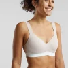 Eight Days Underwire Sports Bra>Title Nine New