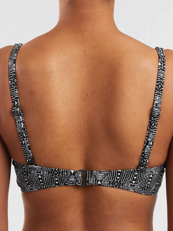 Fortuna Underwire Bikini Top - Uluwatu>Title Nine Flash Sale