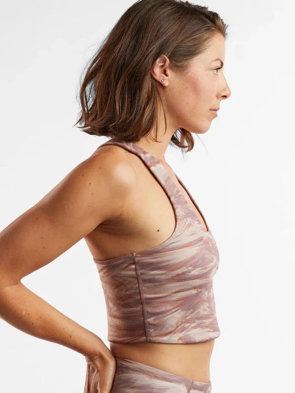 Forward Motion Reversible Crop Top>Title Nine Hot