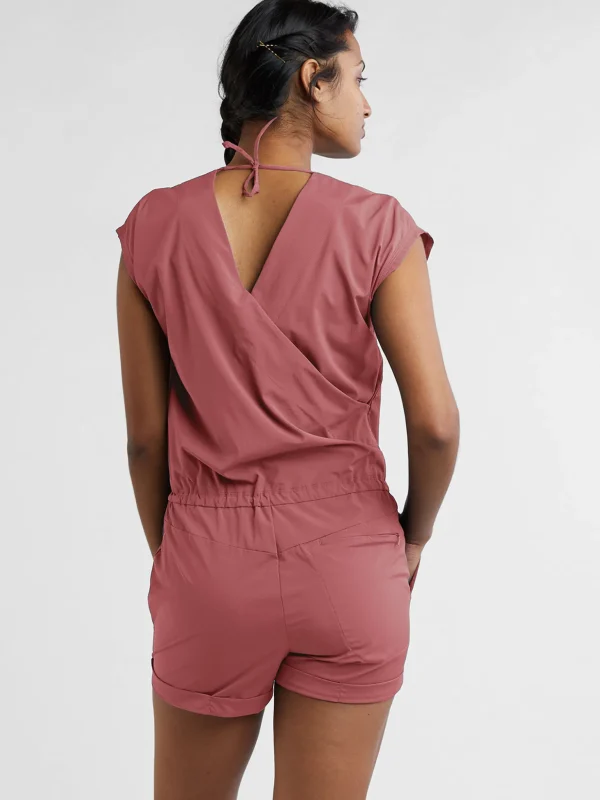 Free Play Romper>Title Nine New