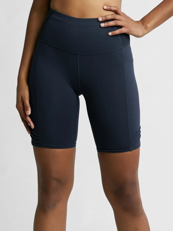 Haul It 2.0 Pocket Running Shorts 8">Title Nine Hot