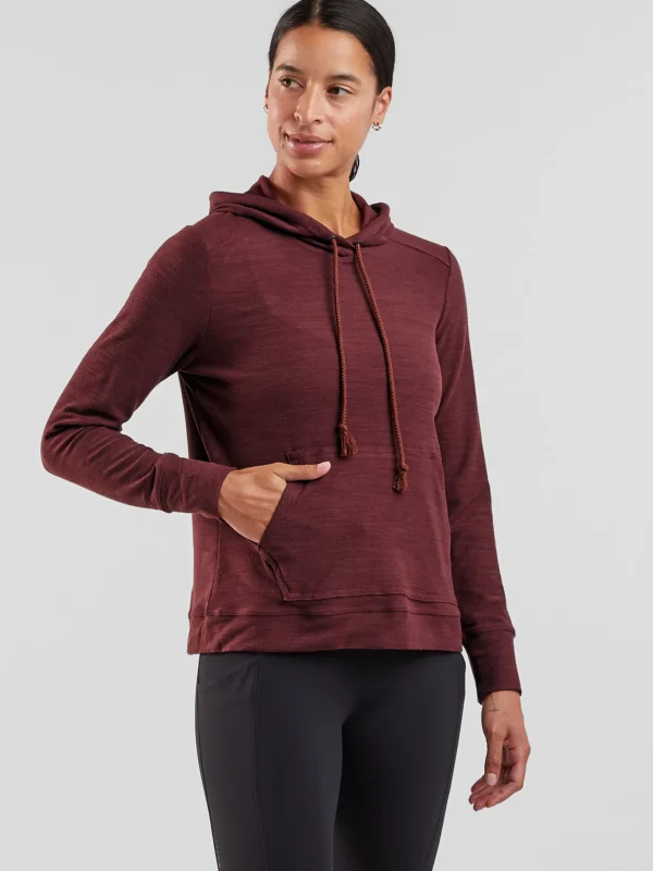Hibernation Hoodie Pullover>Title Nine New