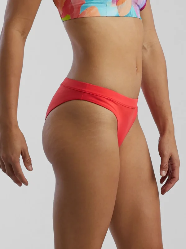 Hilo Bikini Bottom - Solid>Title Nine Store