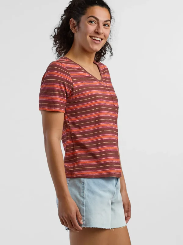 Maverick Pocket Tee>Title Nine Clearance
