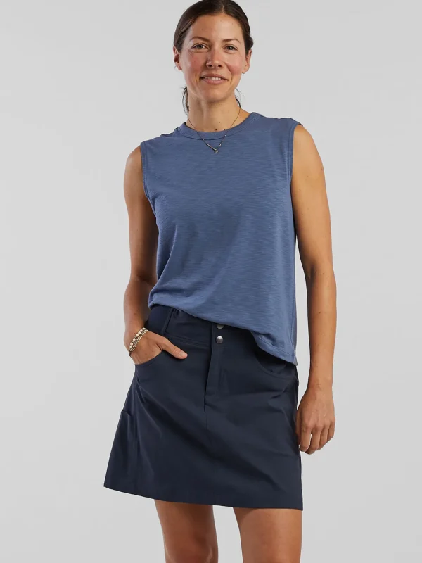 Ravine Muscle Tank - Solid>Title Nine Clearance