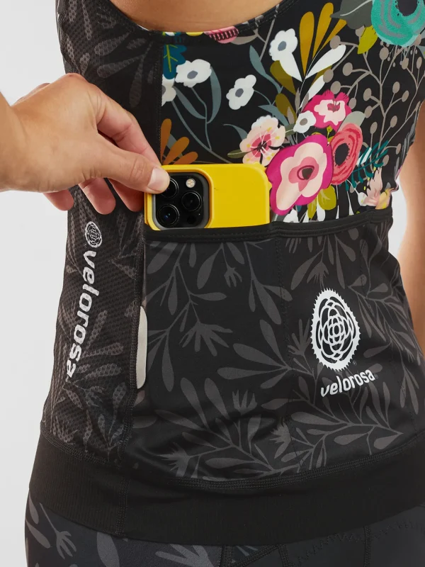 Ride Relentless Cycling Tank Top - Night Garden>Title Nine Online