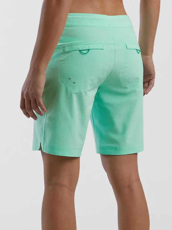 Rogue Shorts 9">Title Nine Fashion