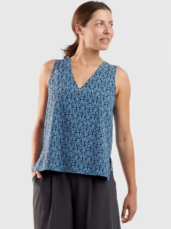 Round Trip Pocket Tank Top - Turkish Delight>Title Nine Best