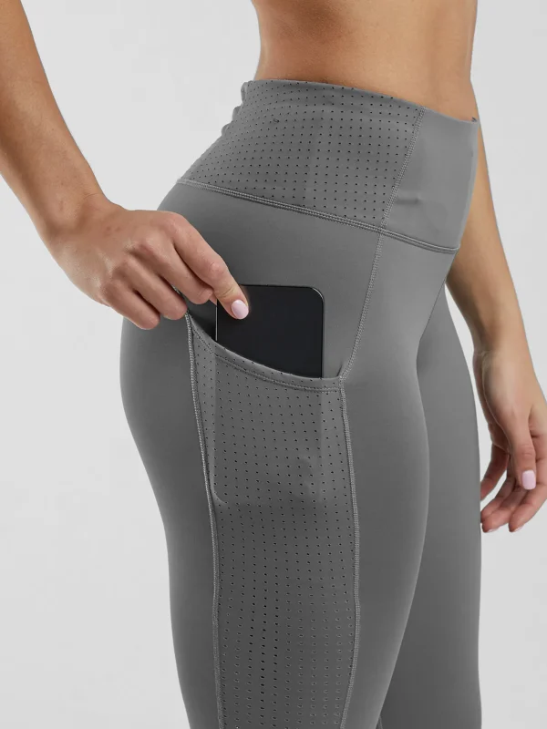 Seneca Pocket Capri - Solid>Title Nine Flash Sale