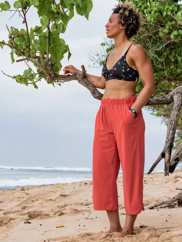 Slaycation 2.0 Cropped Pants>Title Nine Store