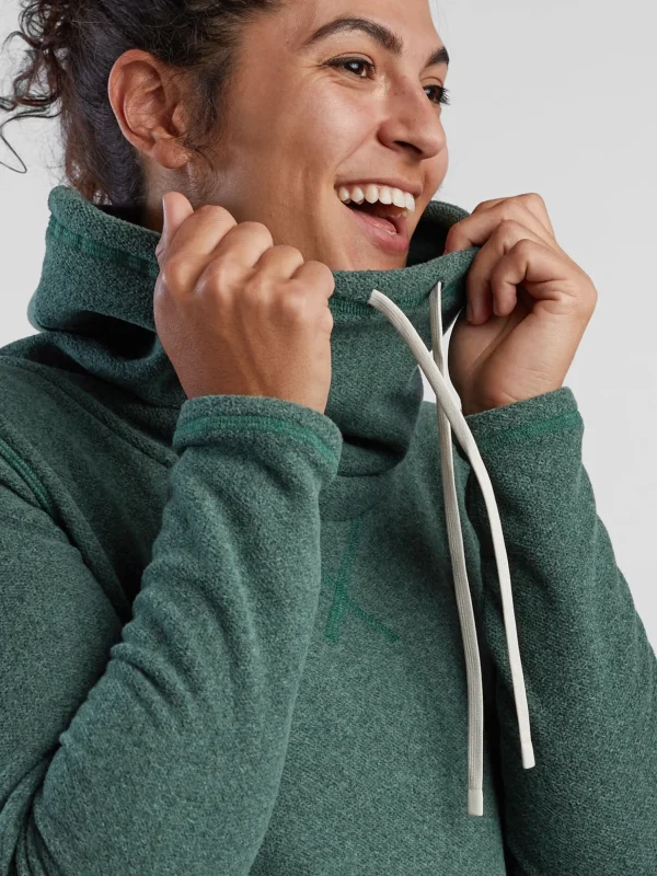 Small Batch Fleece Pullover>Title Nine Hot