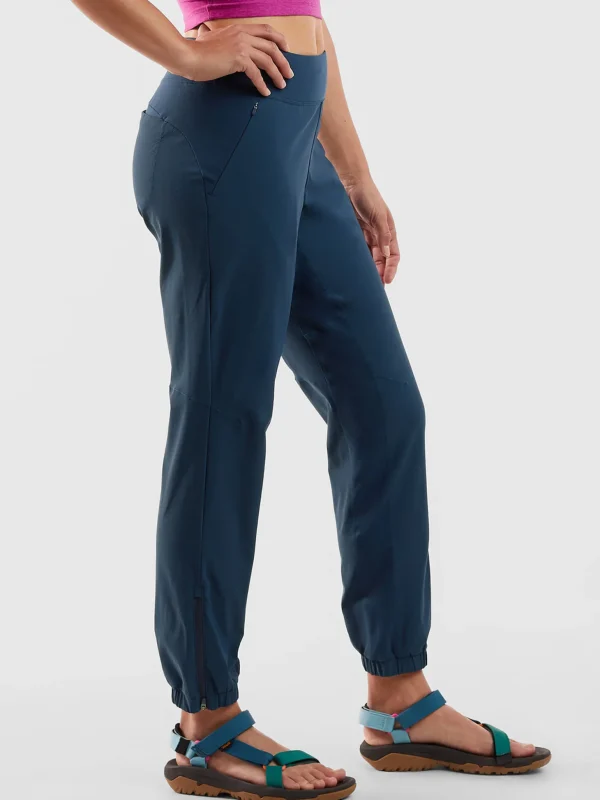 Sylvan Hybrid Hiking Joggers>Title Nine Discount