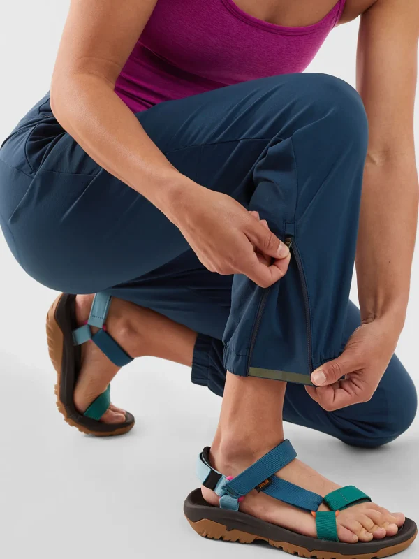 Sylvan Hybrid Hiking Joggers>Title Nine Discount