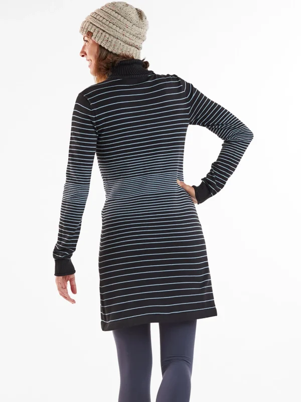 Synergy 2.0 Turtleneck Dress>Title Nine Sale