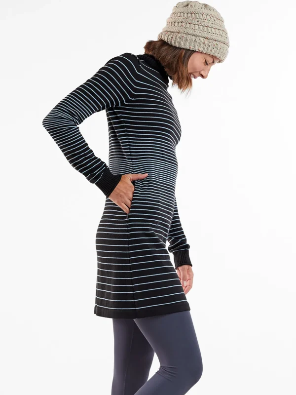 Synergy 2.0 Turtleneck Dress>Title Nine Sale