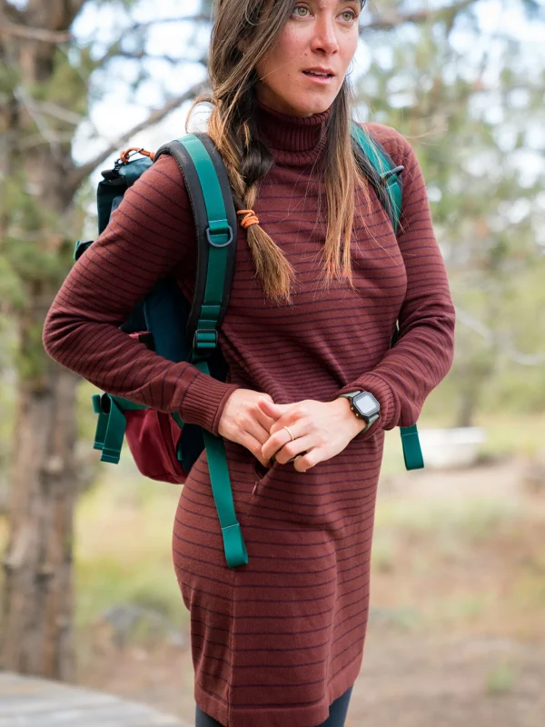 Synergy 2.0 Turtleneck Dress>Title Nine Sale