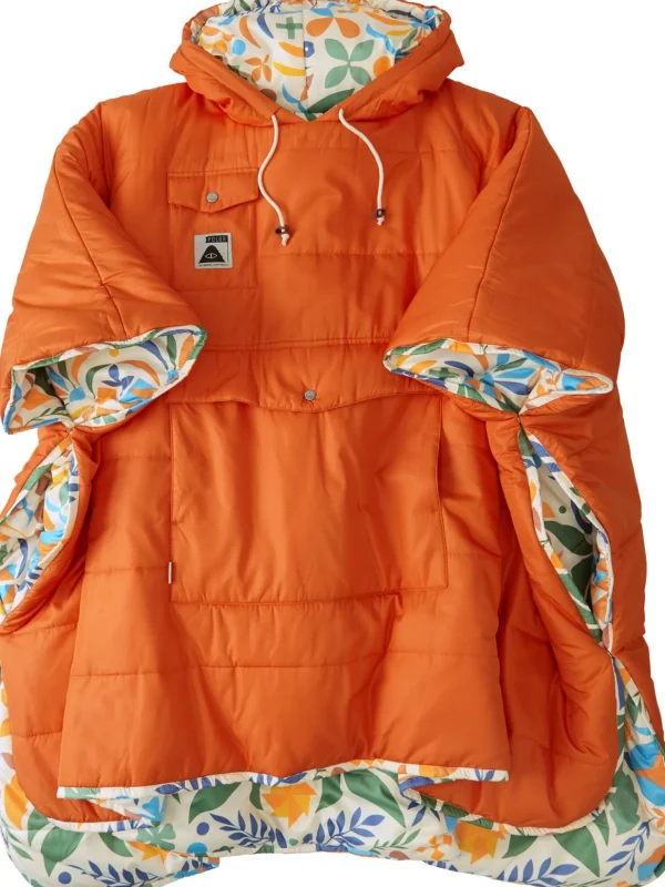 Twin Flames Camp Poncho>Title Nine New