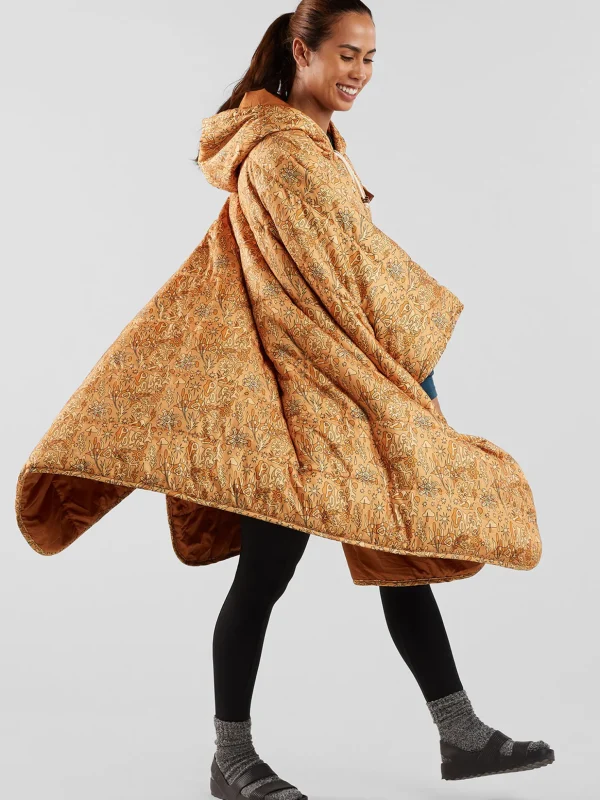 Twin Flames Camp Poncho>Title Nine New