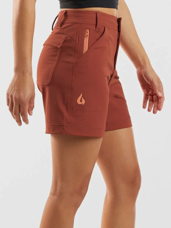 Wiz Shorts 5">Title Nine Store